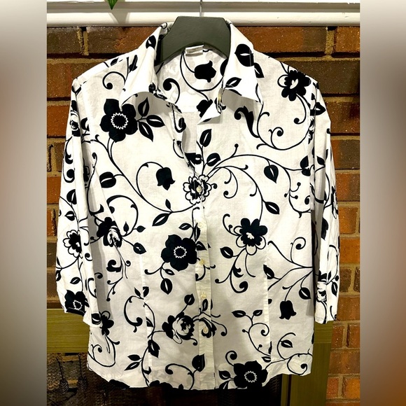 🛍️ Craig Taylor 100% Egptan cotton 3/4 Sleeve shirt with excellent condition. - Picture 7 of 7